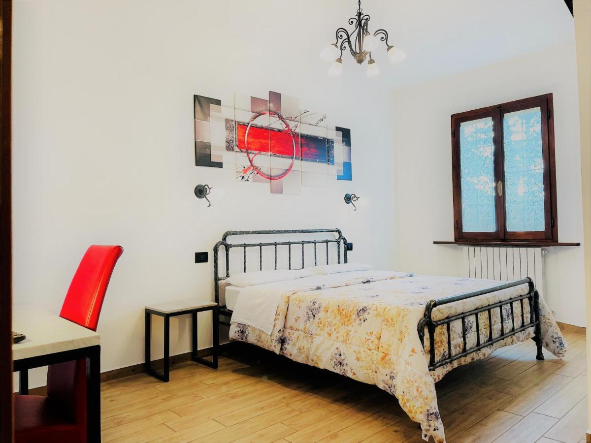 B&B Villa Incrocca Cerreto dʼEsi Esterno foto